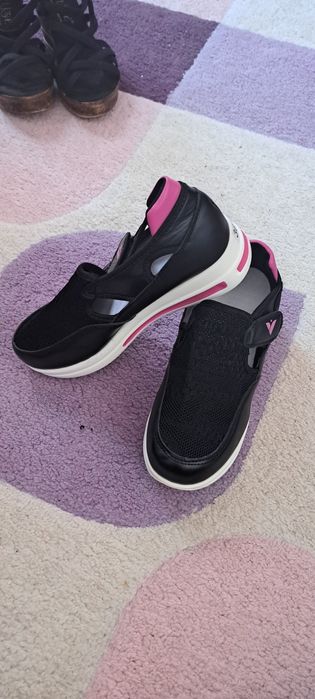 Оликотени дамси обувки