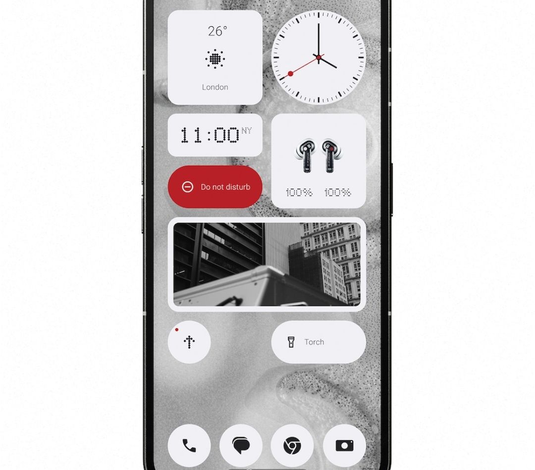 Nothingphone 2.  12+8ram