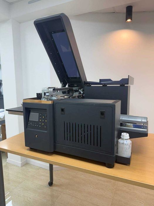 Imprimantă textile DTG Artis 3000T