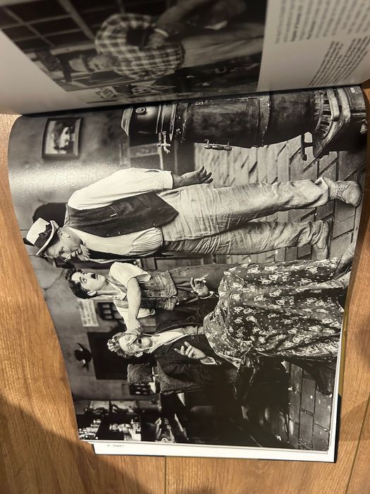 The Charlie Chaplin Archives, Taschen 33.7 х 24.6 см