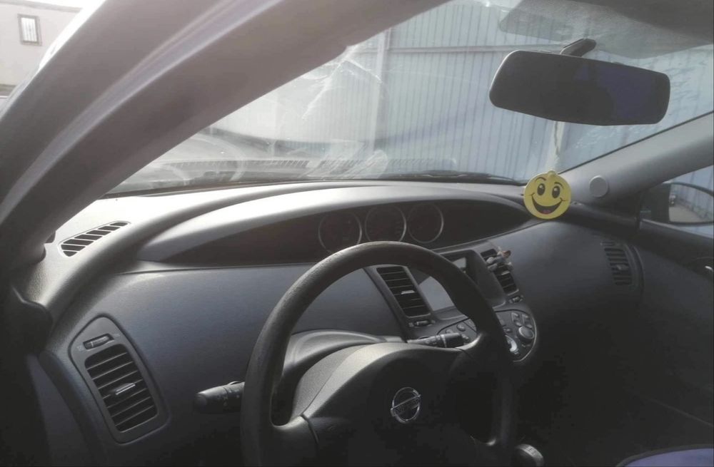 Nissan Primera 2004 - 1.6 benzina - 155.000 km  - navigatie android.
