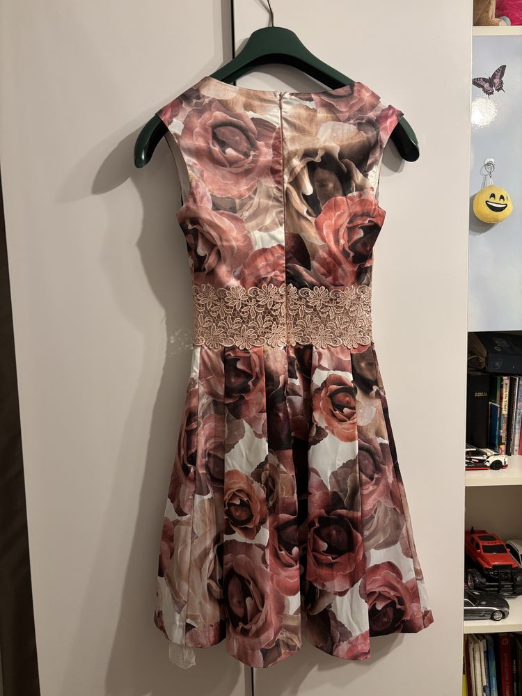 rochie de vara,stare foarte buna