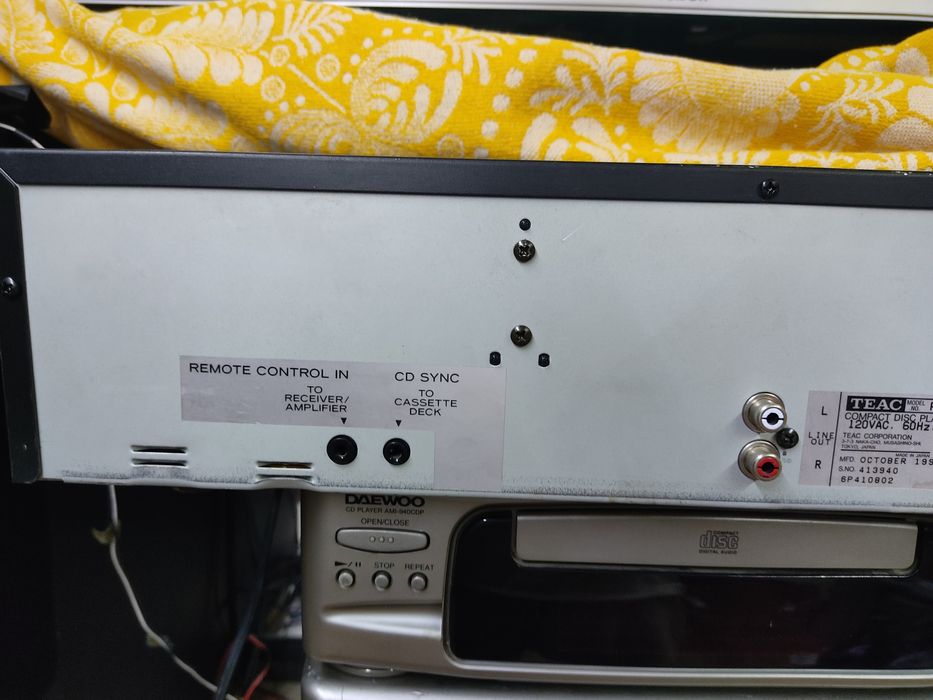 TEAC pd-d900 cd changer