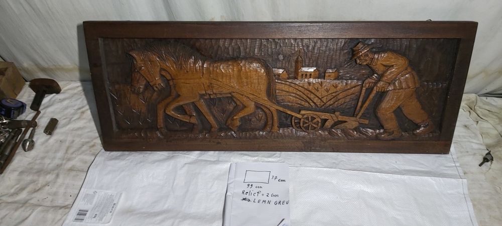 Sculptura lemn antichități