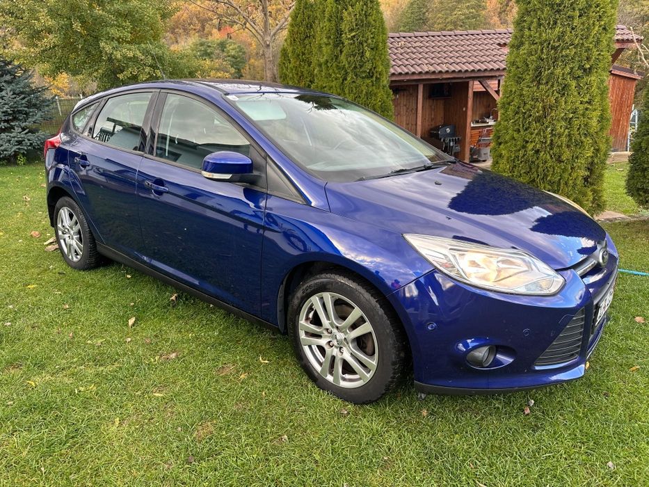 Ford Focus Mk3 2014 Ecoboost Carte service/Park Assist/Incalzire scaun