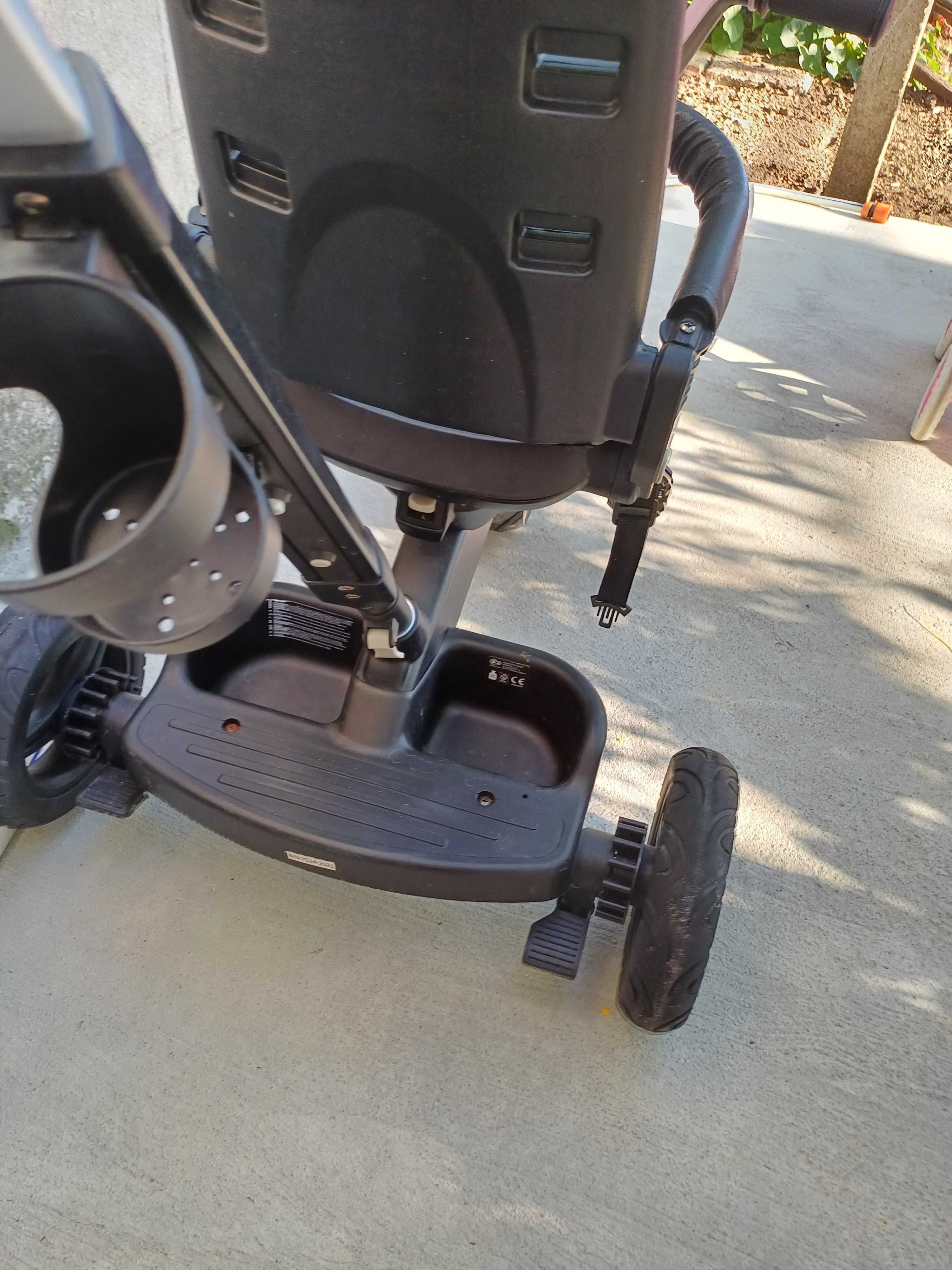 Детска ТриколкаKinderKraft TWIPPER - Триколка с въртене на 360 градуса