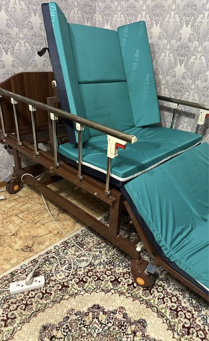 Кровать для лежачих больных