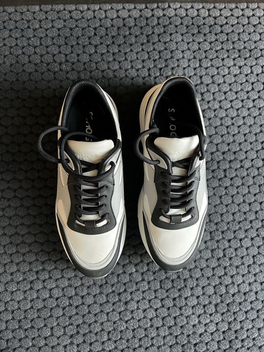 Trainers Soho Grit din piele – mărimea 42 / 26,5 cm – ca noi!