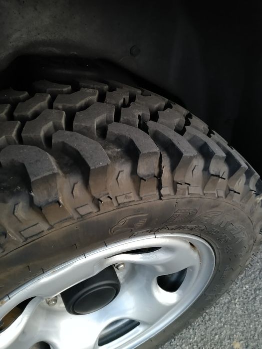 Suzuki Grand Vitara XL7 , 2.0 Diesel, 7 Locuri, Reductor 4×4 Maneta",