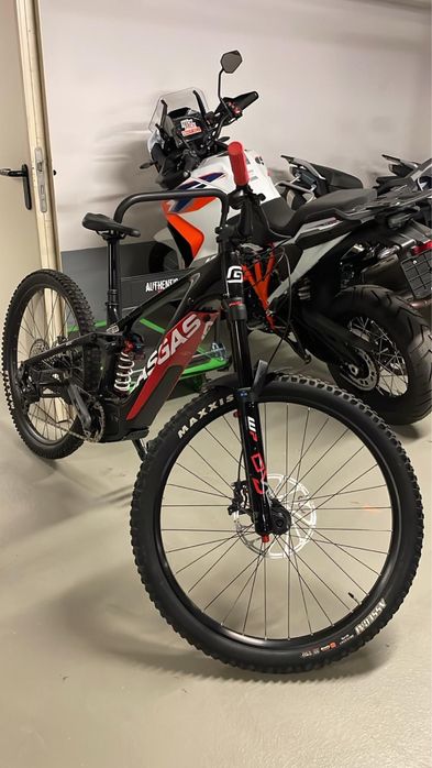 Bicicleta Electrica GasGas ECC4 2024 Motor SRAM Powertrain by Brose