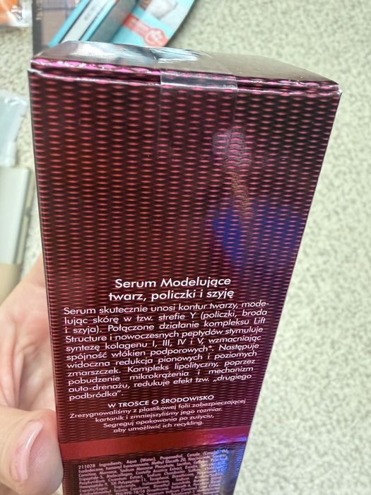 Contouring serum, Dr Irena Eris