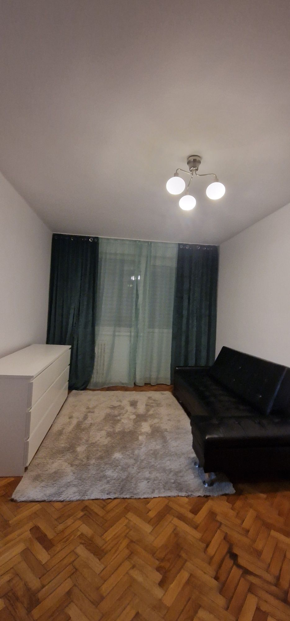 Apartament 3 camere zona chibrit