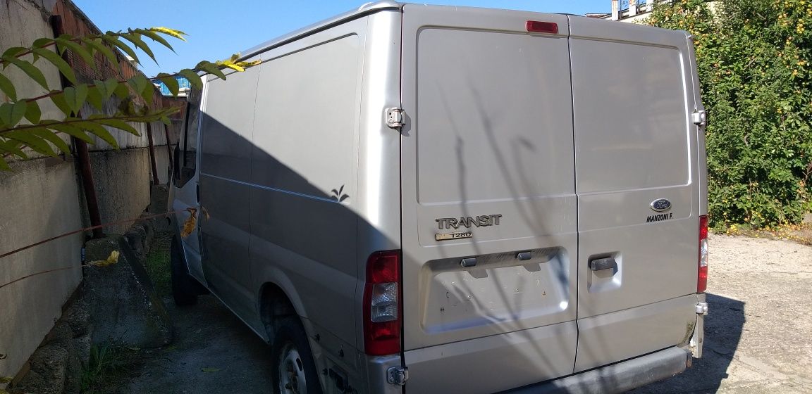 Форд Транзит 2.2 TDCI Ford Transit 2,2 TDCI