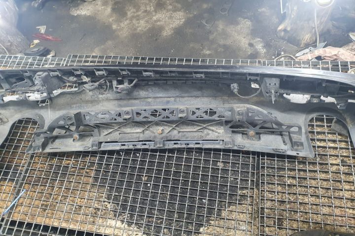 Bara spate 4L0807511B Audi Q7 4L  [din 2005 pana  2009] seria