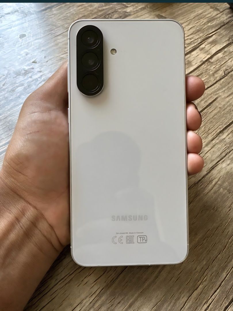 Samsung A56 5g 8/128