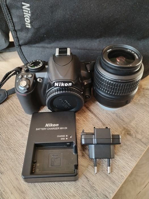 Фотоапарат NIKON D3100