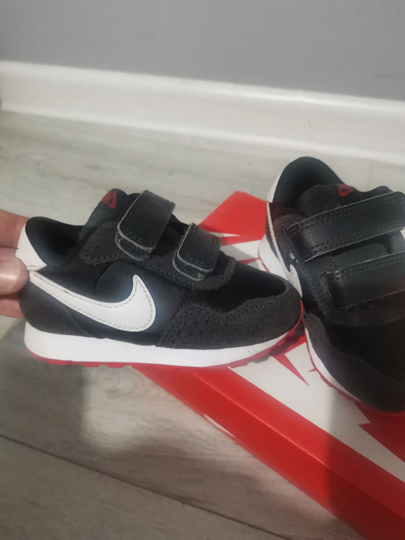 Маратонки Nike 21