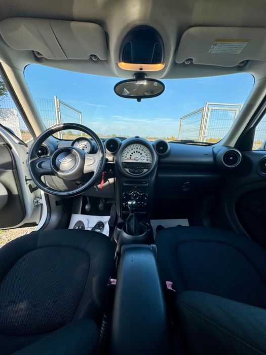 Mini cooper countryman