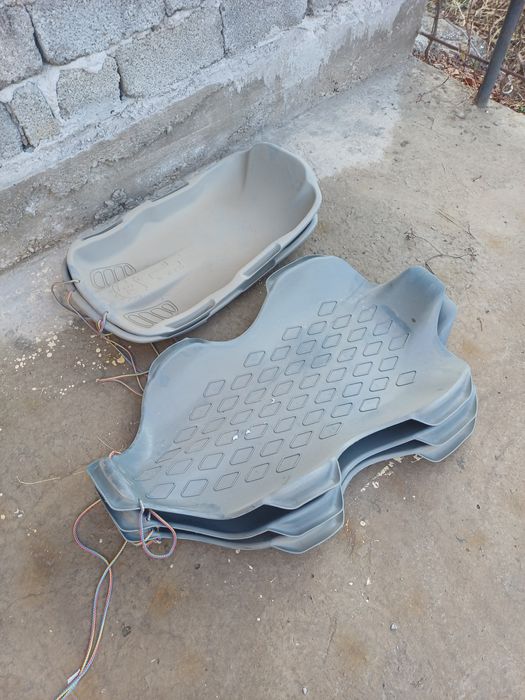 Санки, сани, продам санки новые.