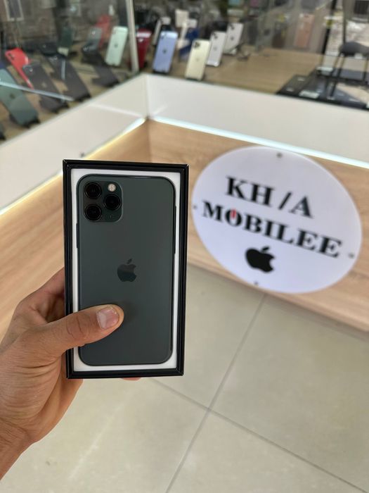 Iphone 11 pro.        .