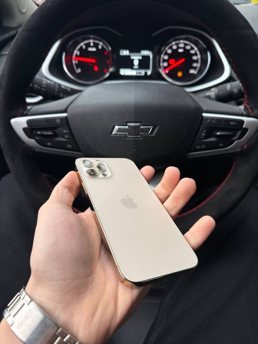 iPhone 12 Pro 128 GB J/A Gold