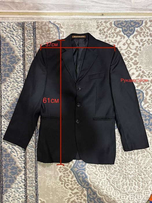 Продам костюмы на 7/8 лет и втопрй костюм 9/10/11 лет