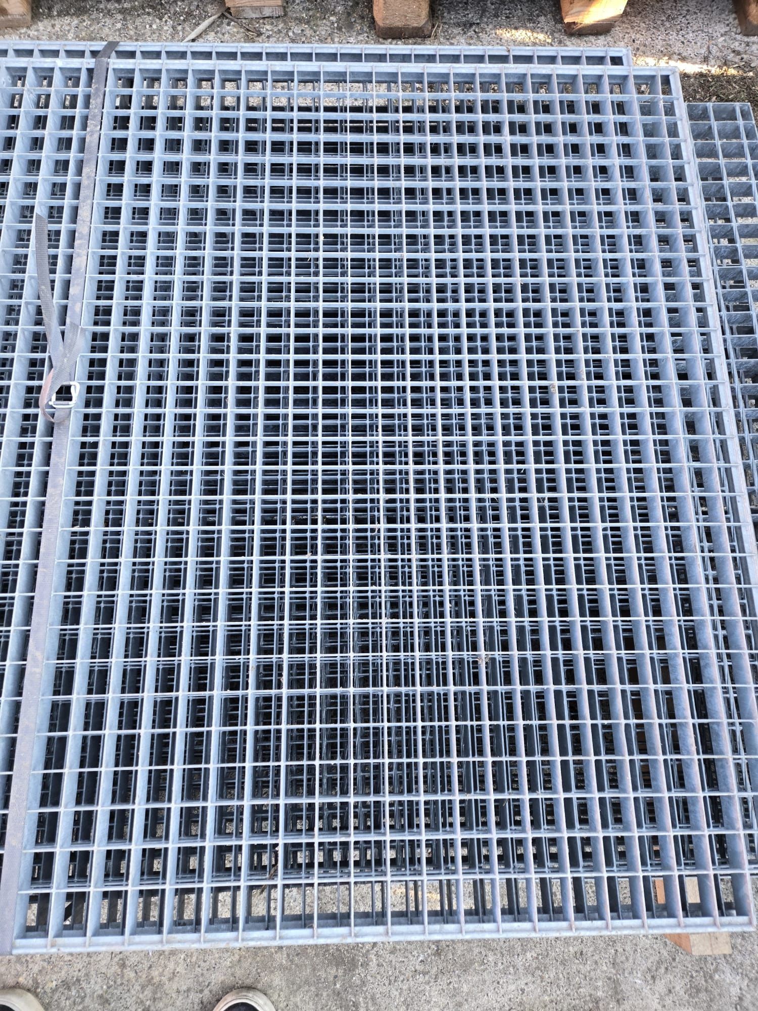Grătare zincate 4mm  g