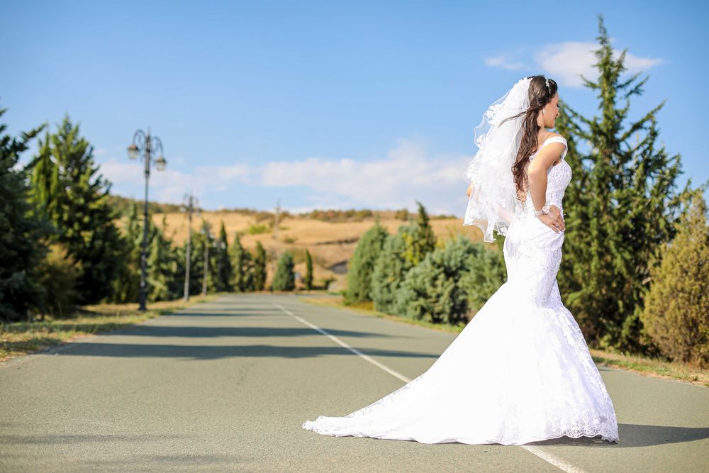 Булчинска рокля шита по поръчка