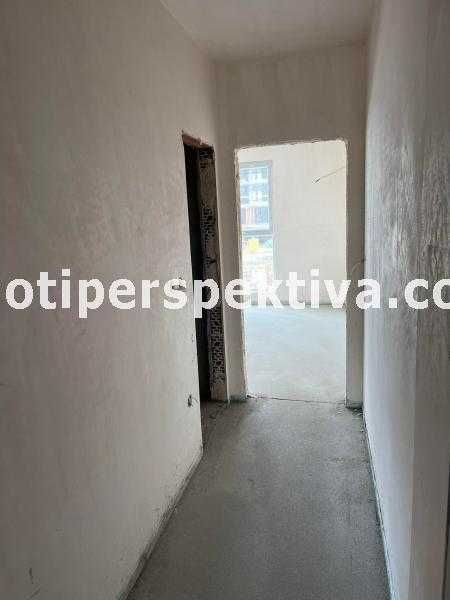 Продава се Тристаен апартамент в Пловдив, Кючук Париж - 106 кв.м за 843 €/кв.м - Снимка #8