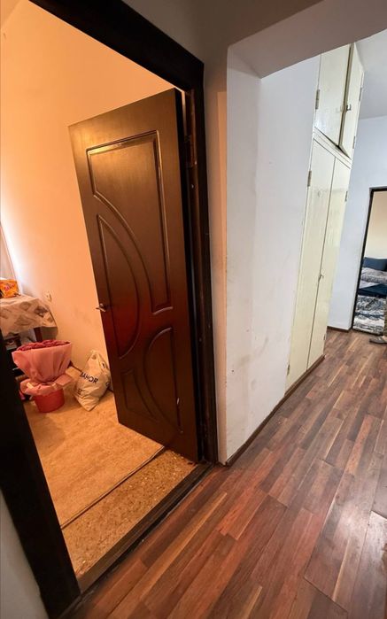 Срочно продаётся Юнусабад 13-кв 2/8/9