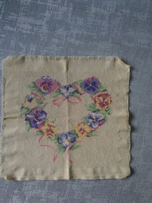 Гоблен 1:4 “Сърце”