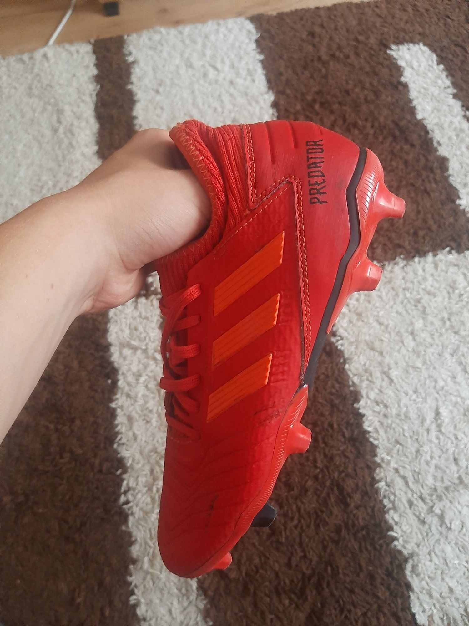 Ghete de fotbal adidas predator marimea 39.5