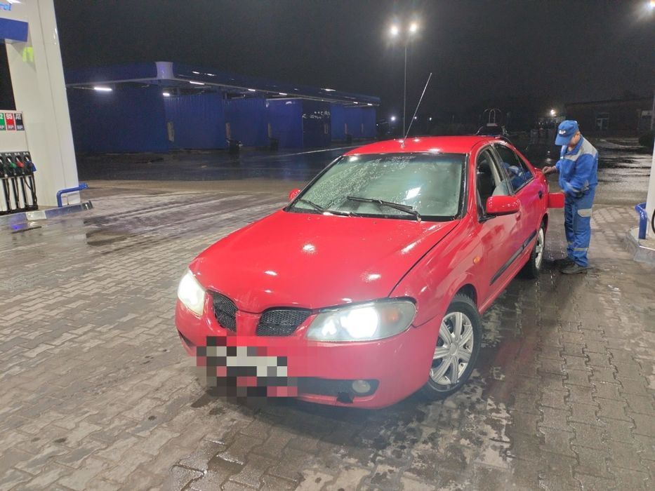 Nissan almera n16