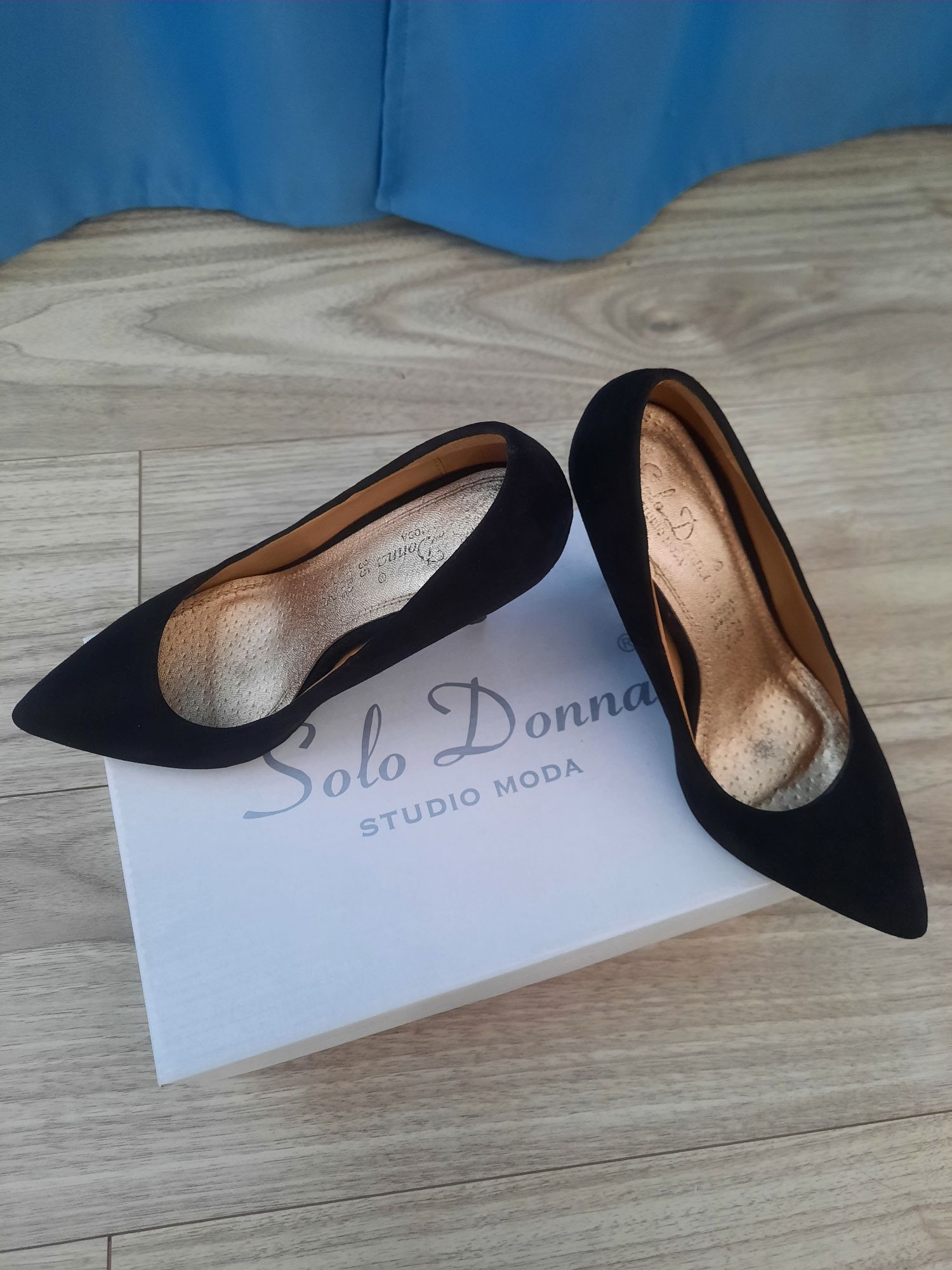 Pantofi piele  Stiletto nr 35