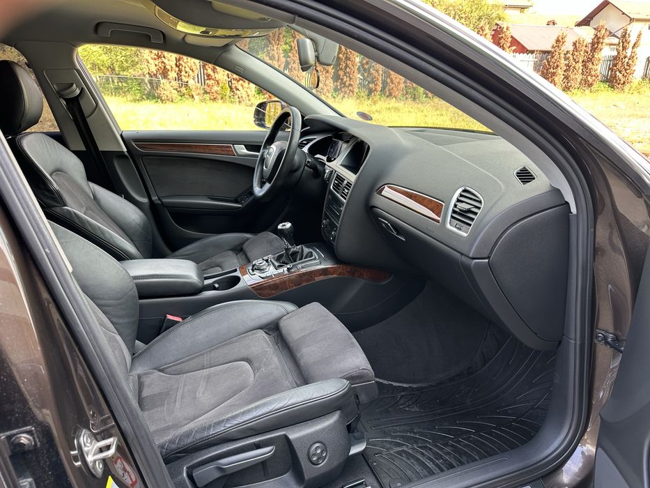 Audi A4 / Berlină / 2.0 TDI / 2012 / Mocca Brown / SportLine / EURO 5
