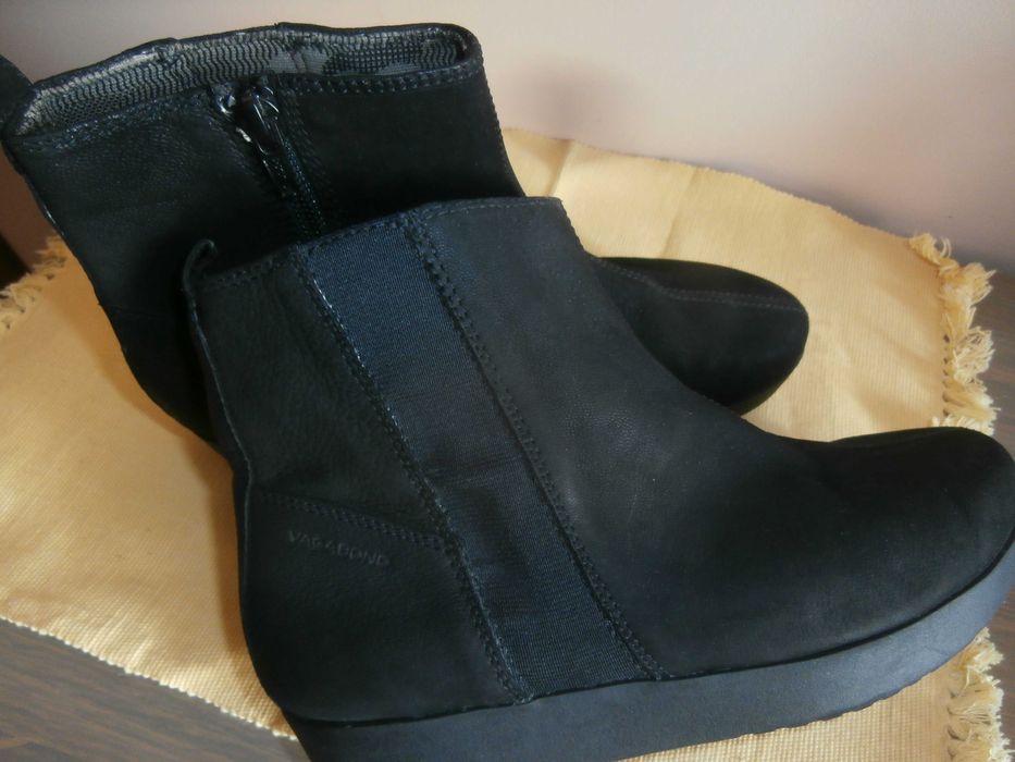 боти Vagabond 37н