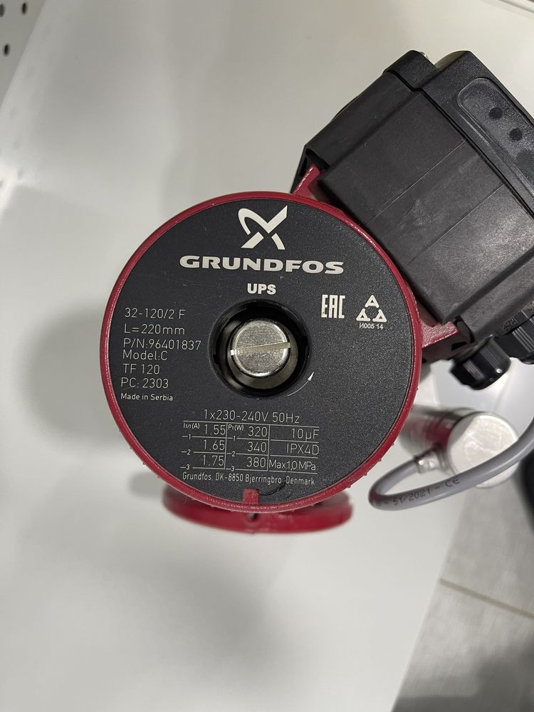 Grundfos UPS 32-120/2 F aylanish nasosi
