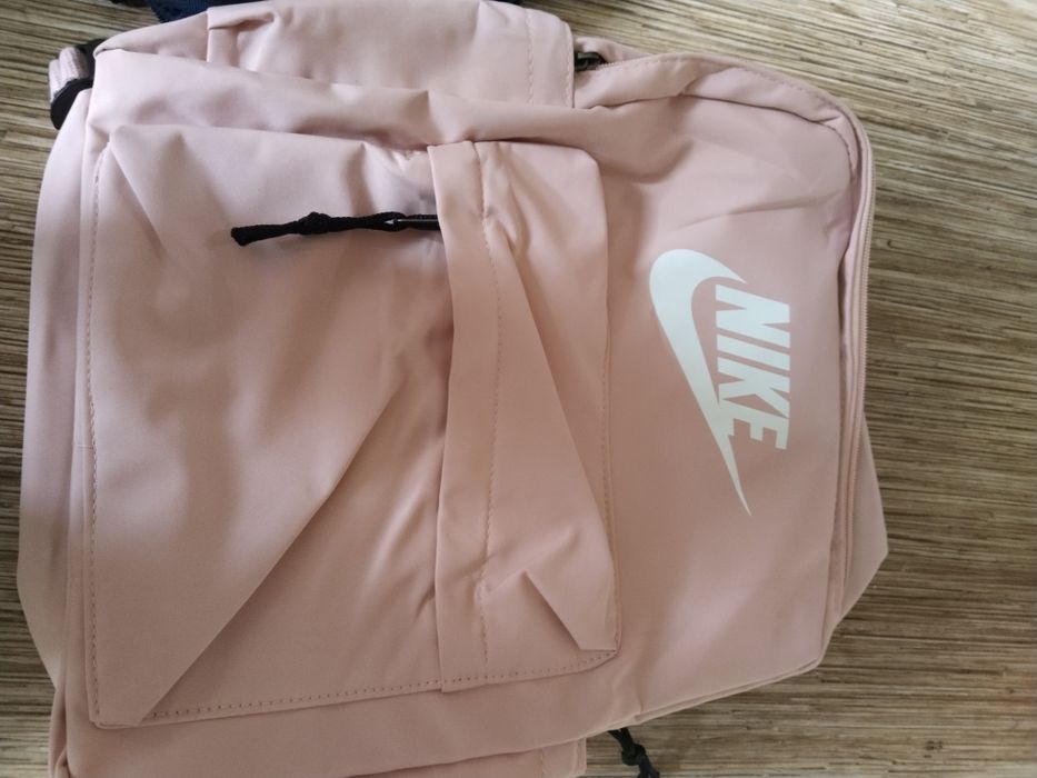 Рюкзаки новые 4000тг