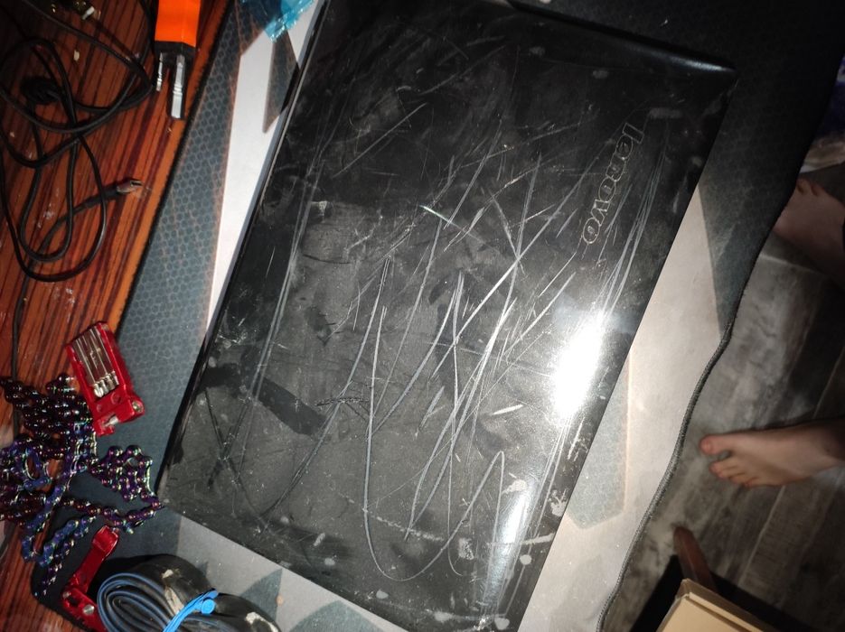 Ноутбук Lenovo на запчасти