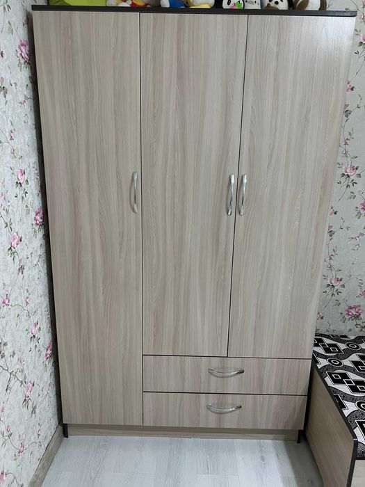 Мебель, кровать, стол, шкаф