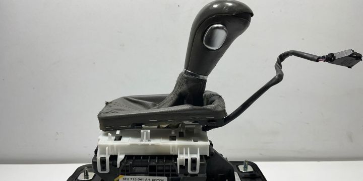 Selector cutie de viteze automata ( Anglia ) 4f2713041ah Audi A6 4F/C