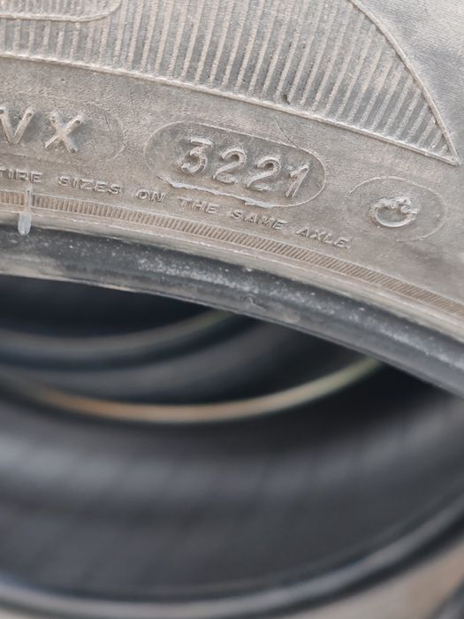 Всесезонни гуми Michelin Primacy MXV4 215 55 17