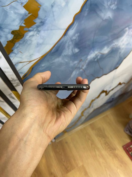 Iphone xs holati yaxshi