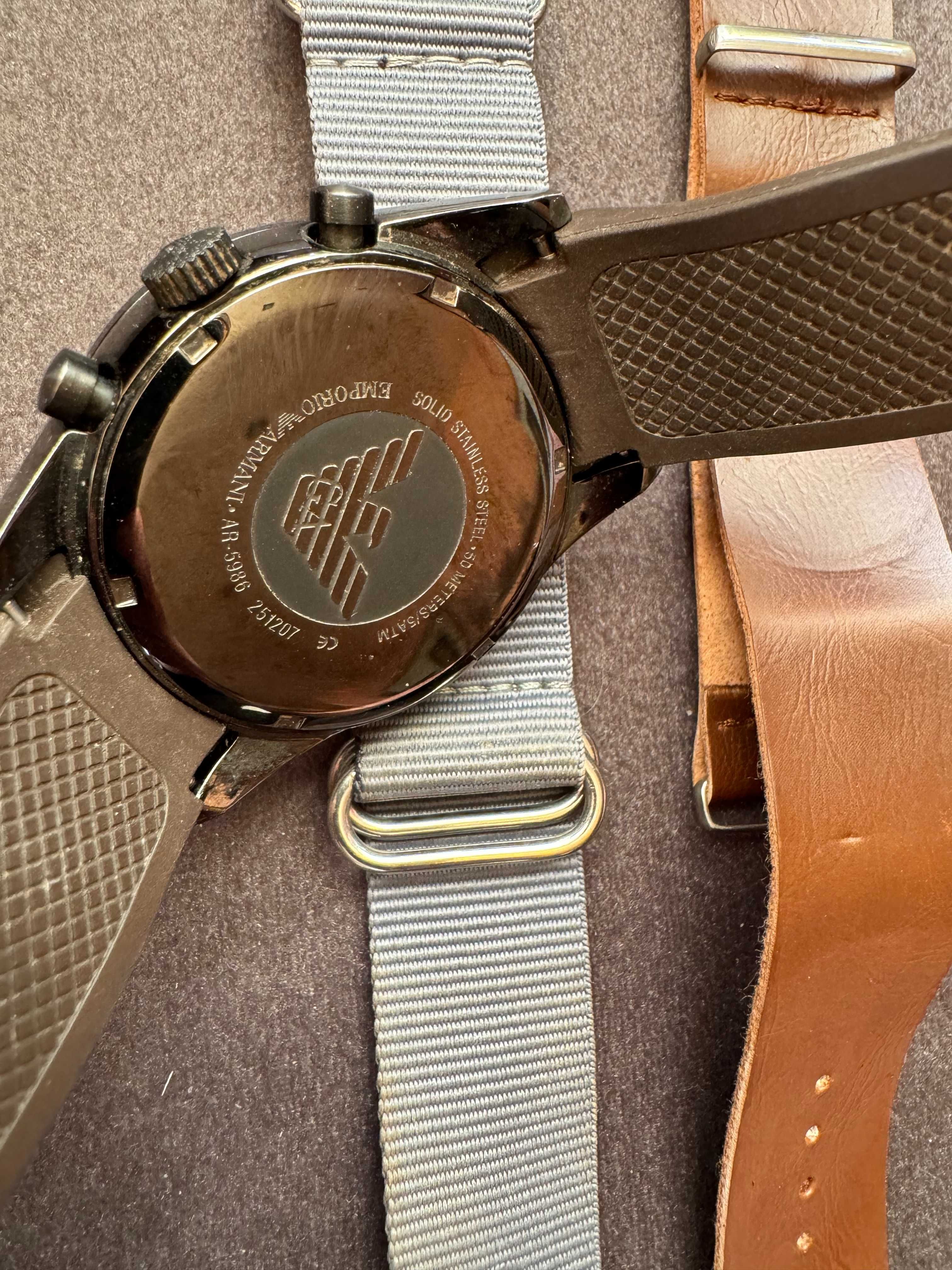 Часовник Emporio Armani AR5986