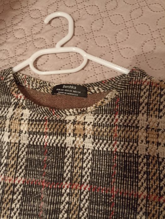 Разноцветни рокли за различни поводи