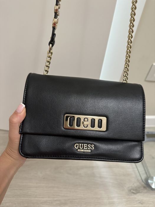 Оригинална чанта-Guess