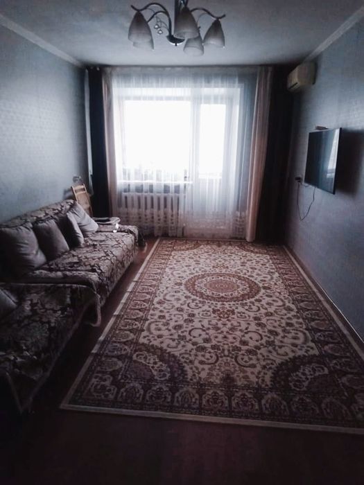 Продам 3-х комнатную м-н Айгуль