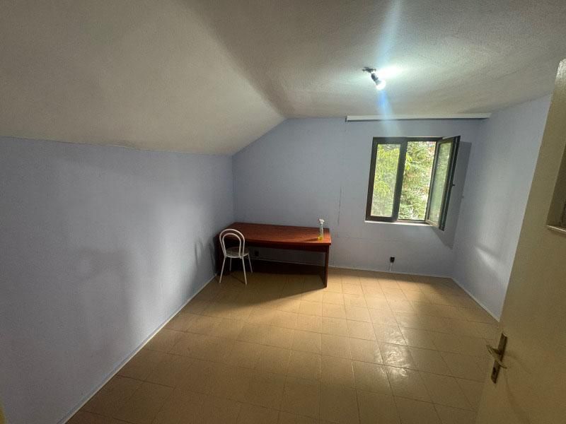 Дава се под наем Тристаен апартамент в София, Павлово - 140 кв.м за 818 € - Снимка #8