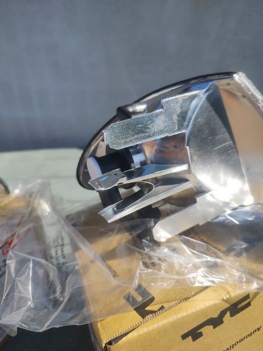 Предни мигачи БМВ е46 преди фейса