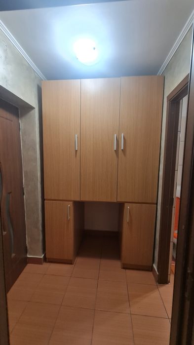 Vând apartament 2 camere bl d11 sc 3 et1 ap46 ultra central